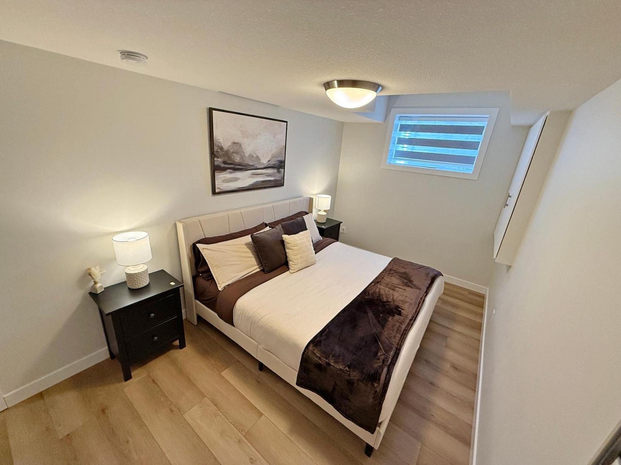 Downtown Suite King Beds,Long Stays,Disney+ Edmonton Exteriör bild